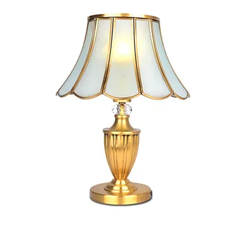 Модная медная лампа, прикроватная лампа для спальни, настольная лампа, краткая таблица в американском стиле, материал латунь, бондарь, светодиодная лампа освещения 5 Вт