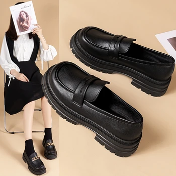 Женская обувь 2023 года, весенне-осенние женские туфли-лодочки Mary Jane, однотонные металлические украшения, водонепроницаемая обувь на среднем каблуке, Женская обувь