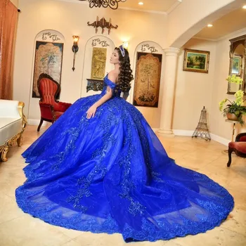 Голубое блестящее бальное платье с открытыми плечами, пышные платья Sweet 16 Princess, кружевные бусы с аппликацией, платья для выпускного вечера, Vestidos De 15 Años