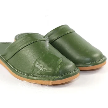Зеленые водонепроницаемые домашние тапочки, мужская кожаная домашняя обувь унисекс, большие размеры 45 46, мужские тапочки на плоской подошве, модная обувь