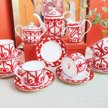 Кофейная чашка из европейского костяного фарфора, набор чайников с китайским красным кофе с керамической чашкой и тарелкой, кофе со свадебным подарком
