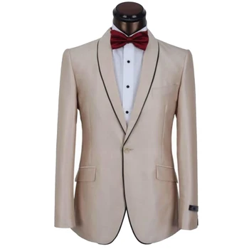Мужской костюм, сшитый по ИНДИВИДУАЛЬНОМУ заказу, цвета шампанского, с отворотом из шали на одной пуговице и черной каймой (пиджак + брюки + галстук + квадратный карман)